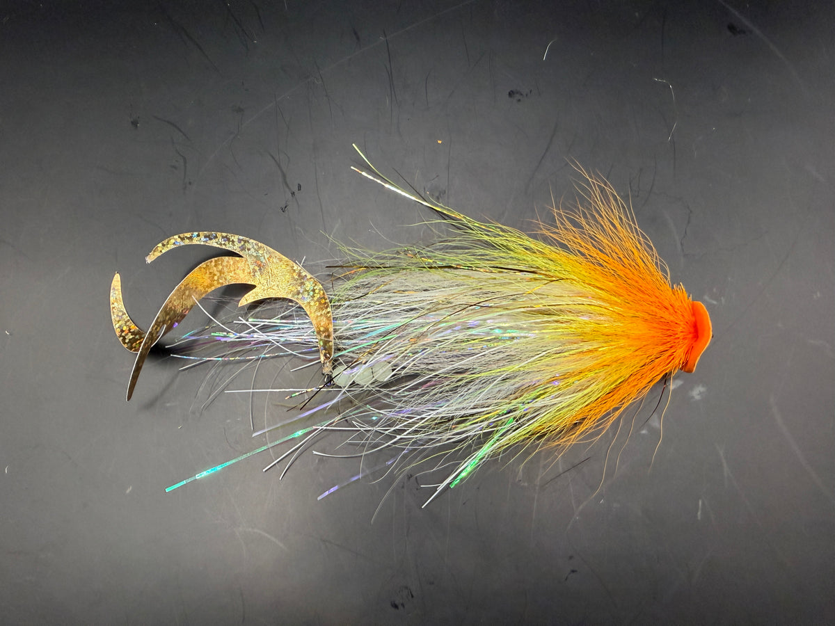 Water Pushing Streamer Red head